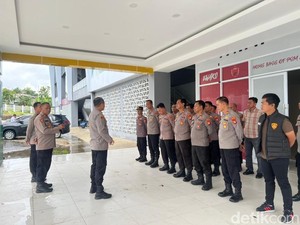 855 Personel TNI-Polri Amankan Laga PSM Vs PSBS Biak di Stadion GBH Parepare