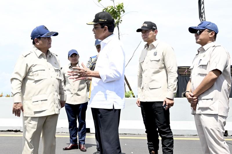Presiden Prabowo Subianto meresmikan Jembatan Kabanaran di Kabupaten Bantul, Daerah Istimewa Yogyakarta, pada Rabu (19/11/2025). (Dok. Biro Pers Sekretariat Presiden/Cahyo)