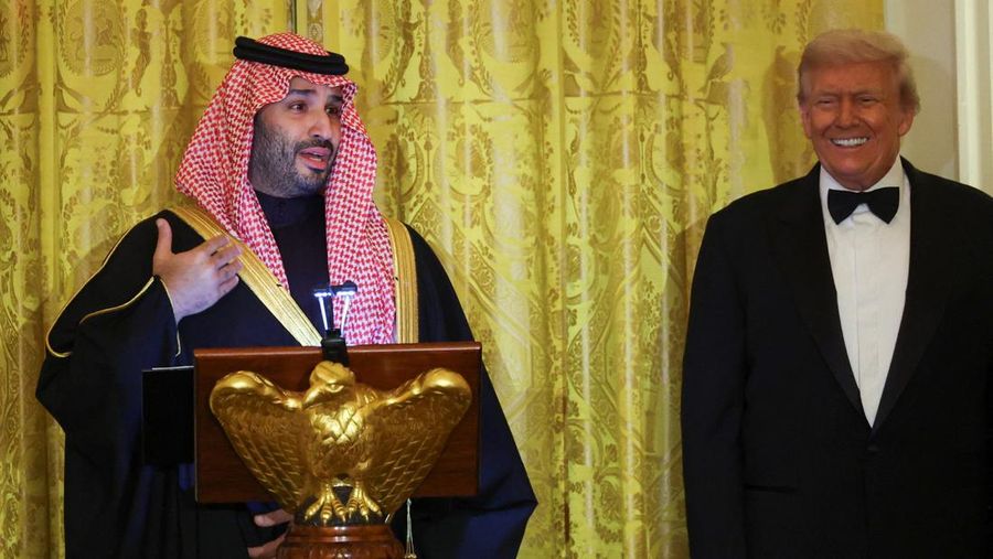 Saudi Crown Prince and Prime Minister Mohammed bin Salman speaks during a dinner hosted for him by U.S. President Donald Trump, at the White House in Washington, D.C., U.S., November 18, 2025. REUTERS/Tom Brenner