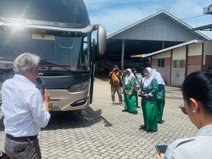 KNKT Ingatkan Pemotor Waspada Blind Spot Saat Dekat Bus dan Truk