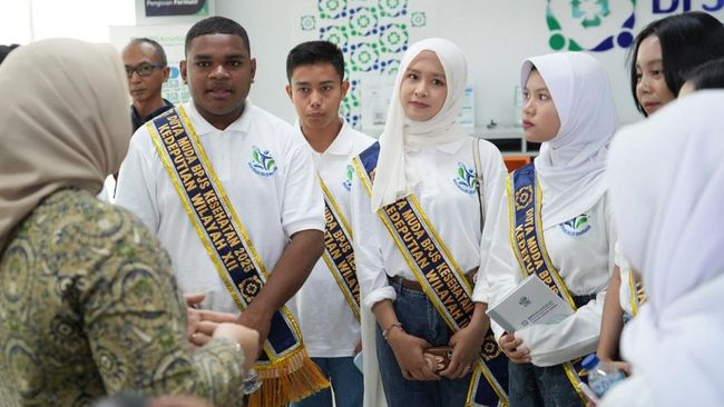 Tinjau RS, Finalis Duta Muda BPJS Kesehatan Pelajari Layanan JKN