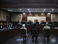 Breaking News: Eks Dirut ASDP Ira Puspadewi Divonis Penjara 4,5 Tahun