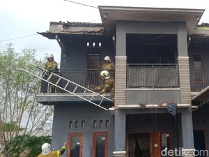 Korsleting, Rumah Agus di Cokro Klaten Terbakar