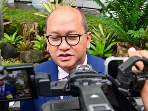 Danantara Lirik Saham Bursa Efek