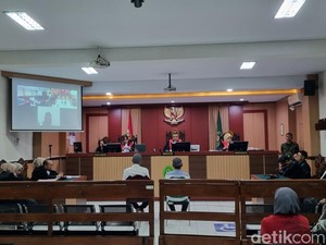7 Terdakwa Kasus Mafia Tanah Mbah Tupon Divonis Bui-Kembalikan Sertifikat