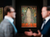 Potret Lukisan Termahal di Dunia Terjual Rp4 Triliun, Siapa yang beli?