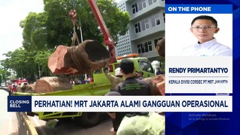 Video: Update Evakuasi Jalur MRT Jakarta Yang Kena Pohon Tumbang