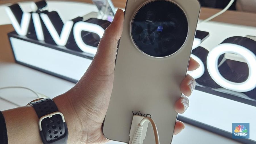 Vivo X300 dan X300 Pro. (CNBC Indonesia/Intan Rakhmayanti)