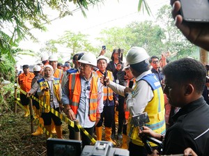 Waka DPR Tinjau Karangligar Karawang, Tuntaskan Masalah Banjir