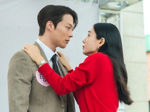 8 Drama Korea Romantis CEO Tampan, Ditaburi Banyak Adegan Ciuman