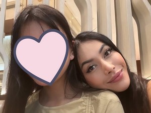 Denada Ungkap Tantangan Parenting LDR, Terapkan Tangan Besi ke Aisha