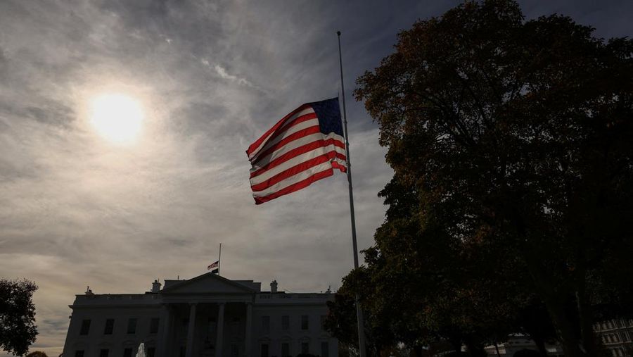 Upacara pemakaman mantan Wakil Presiden AS Dick Cheney berlangsung di Katedral Nasional Washington, di Washington, D.C., AS, 20 November 2025. (REUTERS/Jonathan Ernst)