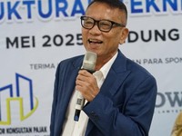 Dugaan Korupsi Bikin Eks Dirjen Pajak Hingga Bos Djarum Dicekal