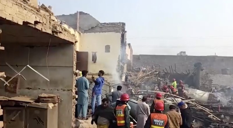 Ledakan pabrik di Faisalabad, Pakistan. (Reuters)