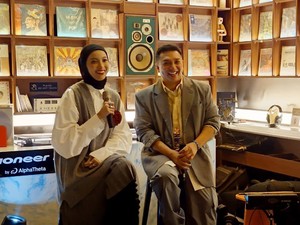 Duet Sahabat Lama, Mario Ginanjar dan Andity Ciptakan Lagu Dari Jauh