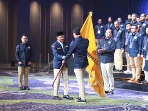 Gus Ipul Kukuhkan Pengurus Karang Taruna, Dorong Peran Sosial Lebih Besar