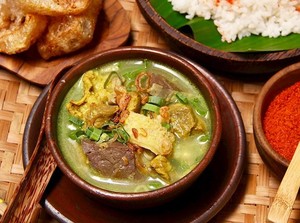 Daftar Baru! 10 Makanan Indonesia Paling Enak 2025
