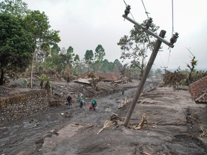 BNPB Larang Warga Berwisata di Area Terdampak Erupsi Gunung Semeru