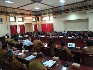 Pemkab-DPRD Tabanan Rancang Skema Baru Pengelolaan DTW Tanah Lot