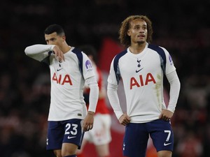 Tottenham Terjebak Badai Sempurna Bernama Arsenal