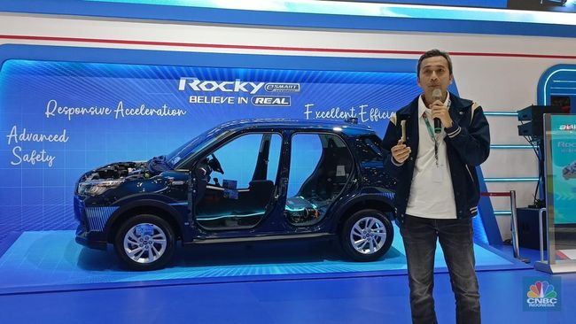 Jangan Kaget! Naik Daihatsu Rocky Hybrid Berasa Mobil Listrik