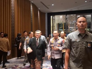 Kapolri Hadiri Penganugerahan detikcom Awards 2025