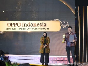 Oppo Raih Detikcom Awards 2025 untuk Kontribusi Teknologi untuk Generasi Muda