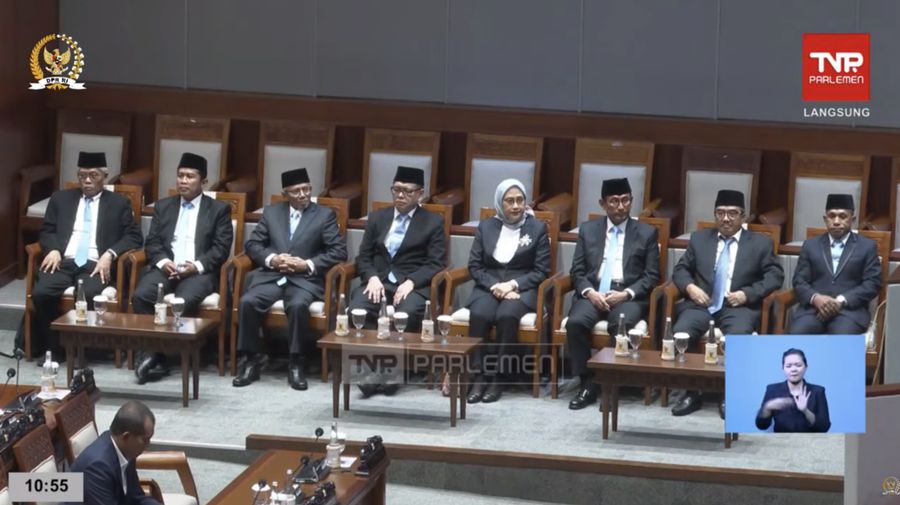 Penetapan 8 Dewan Energi Nasional (DEN) periode 2026-2030 dalam sidang paripurna DPR RI ke-9 Massa Persidangan II Tahun 2025-2026 di Komplek Parlemen, Jakarta, Selasa (25/11/2025). (Tangkapan Layar Youtube/DPR RI)