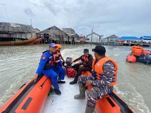 2 Kapal Karam Dihantam Ombak di Sumut, 7 Orang Hilang