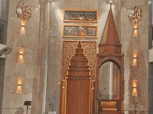 Kemegahan Masjid Jami Al Fajri, Blue Mosque Versi Jakarta