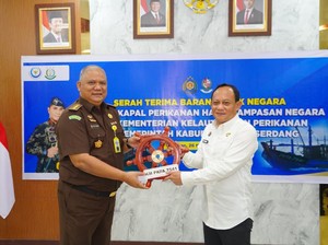 2 Kapal Ikan Asing Rampasan Negara Dihibahkan KKP ke Pemkab Deli Serdang