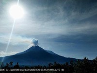 Hati-Hati! Status 26 Gunung Api di RI di Atas Normal: 2 Awas-1 Siaga