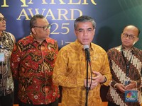 Respons Menaker Soal Ramai Pabrik di Jabar Hengkang ke Jawa Tengah