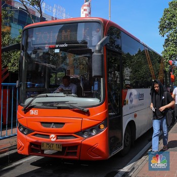 TJ Jadi Transportasi Idola Warga DKI, 20 Tahun Tarif Tetap Rp 3.500