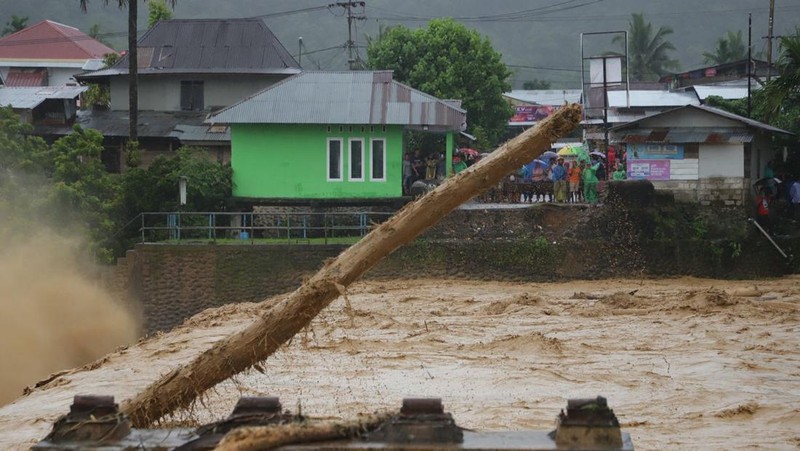 Hujan mengguyur Kota Padang, Provinsi Sumatera Barat (Sumbar), sepanjang hari ini, Kamis (27/11/2025). (Dok. BNPB)
