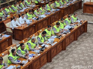 Komisi III DPR Apresiasi Kakorlantas dan Jajaran: Ujung Tombak Pelayanan Polri