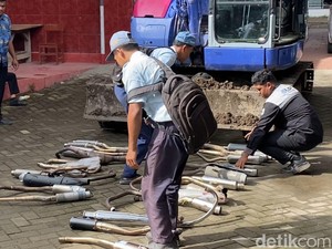 37 Knalpot Brong Siswa di Blitar Langsung Dimusnahkan Setelah Razia