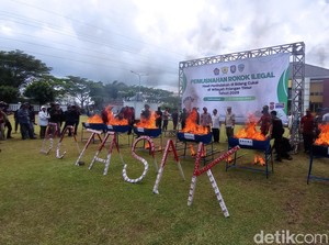 Segini Uang Negara yang Hilang gegara Rokok Ilegal di Tasikmalaya