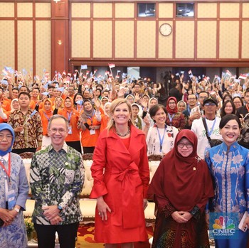 Potret Ratu Belanda Edukasi Soal Keuangan