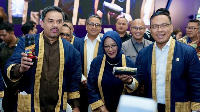 Menteri Maman Apresiasi Komitmen Pertamina Perkuat UMKM di SMEXPO 2025