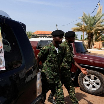 Detik-Detik Kudeta, Militer Ambil Alih Kekuasaan-Tangkap Presiden