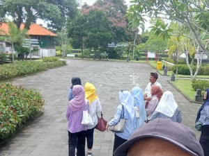 Heboh Wisatawan Dipalak Rp 100 Ribu di Taman Narmada Lombok
