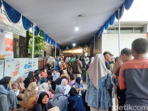 Kantor Pos Bekasi Sudah Salurkan BLT Kesra ke 30 Ribu Penerima