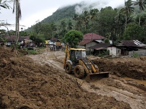 Kementerian PU Berpacu Buka Akses di Tengah Banjir dan Longsor di Sumatera