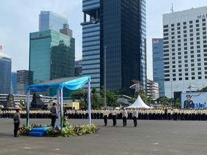 Kapolda Metro Beri Penghargaan ke 4 Satpam, Ada yang Lawan Rampok Bersenpi