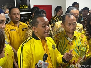 Bahlil Sebut Tower Listrik Dikirim ke Lokasi Terdampak Banjir di Sumatera