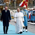 Paus Leo Temui Erdogan di Turki, Beri Pesan Khusus soal Perang Dunia 3