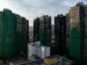 Korban Tewas Kebakaran Apartemen di Hong Kong Bertambah Jadi 159 Orang