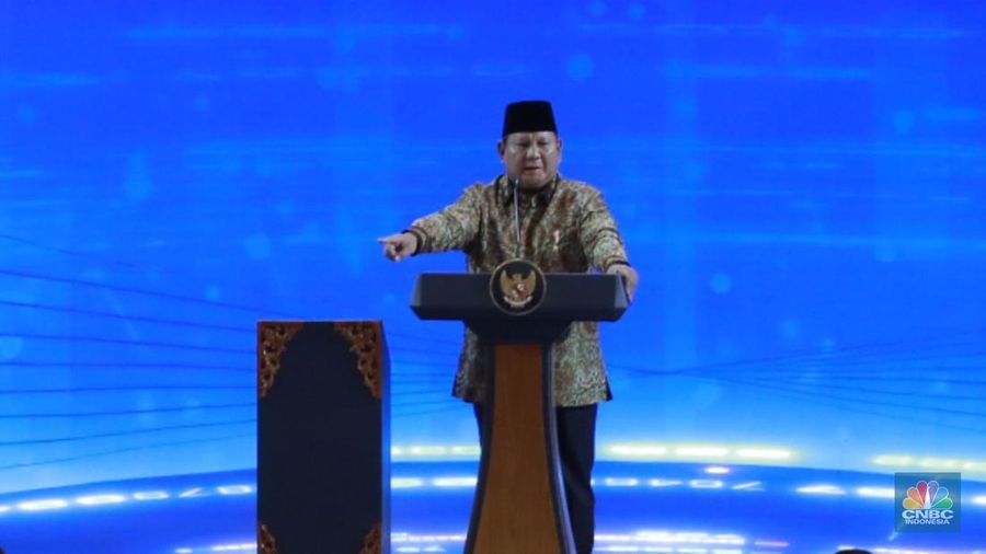 Presiden Republik Indonesia, Prabowo Subianto memberi sambutan dalam acara Pertemuan Tahunan Bank Indonesia (PTBI) Tahun 2025 