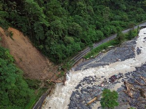 Metabolic Rift dan Bencana di Sumatera